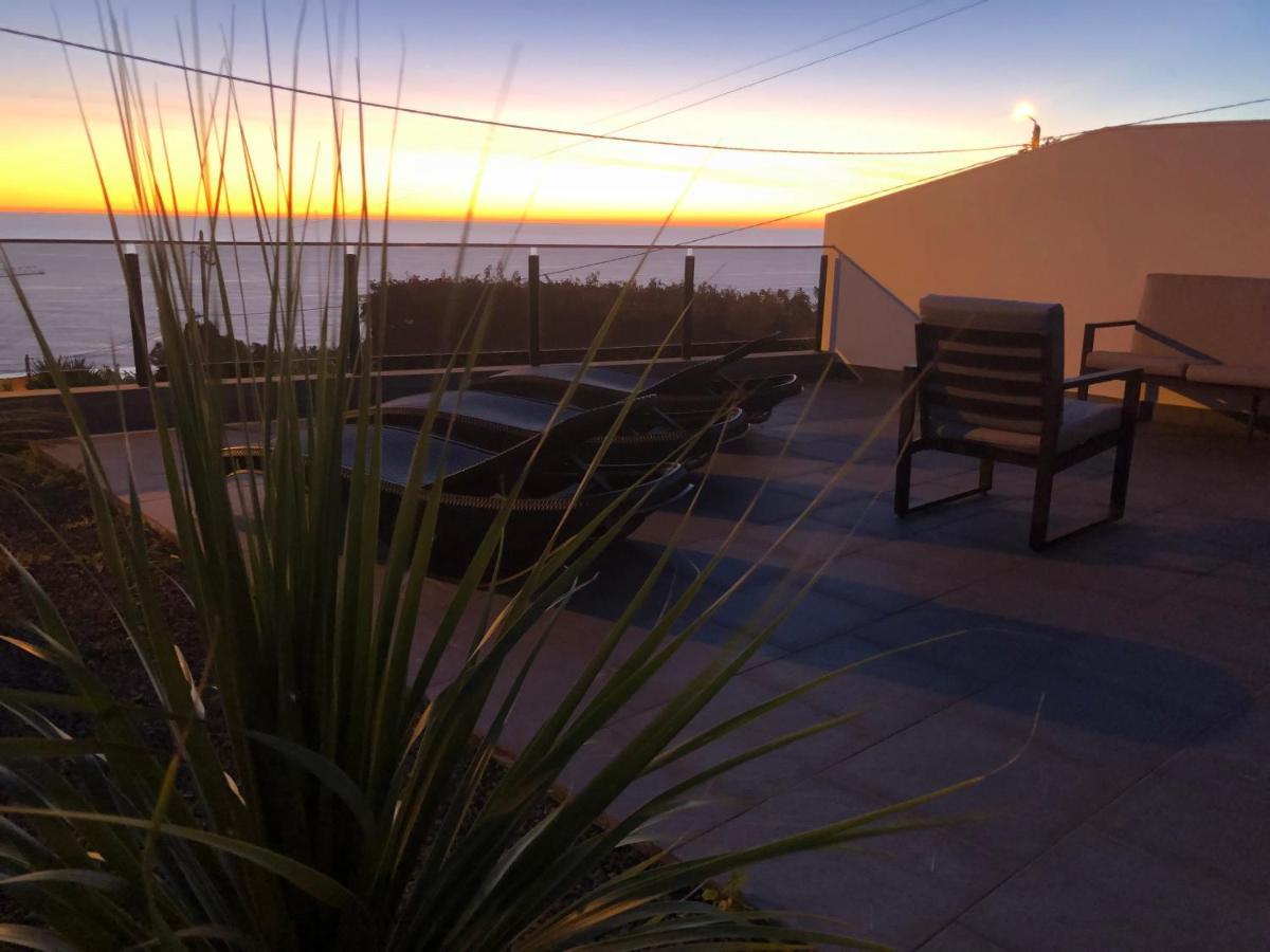 Calheta Ocean View Apartment 2 - Air Condition Estreito Da Calheta المظهر الخارجي الصورة